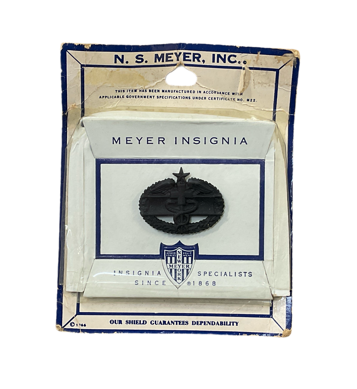 Vintage US Military Army Senior Combat Medic Pin