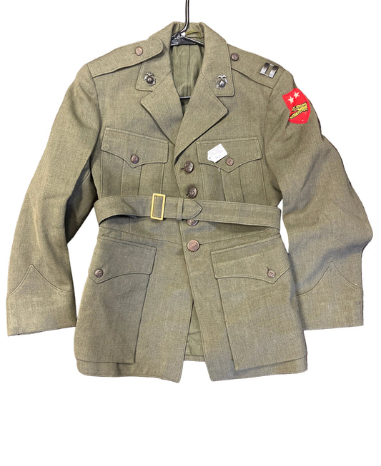 Vintage USMC WWII Green Tunic with V Amphibious Corps Patch
