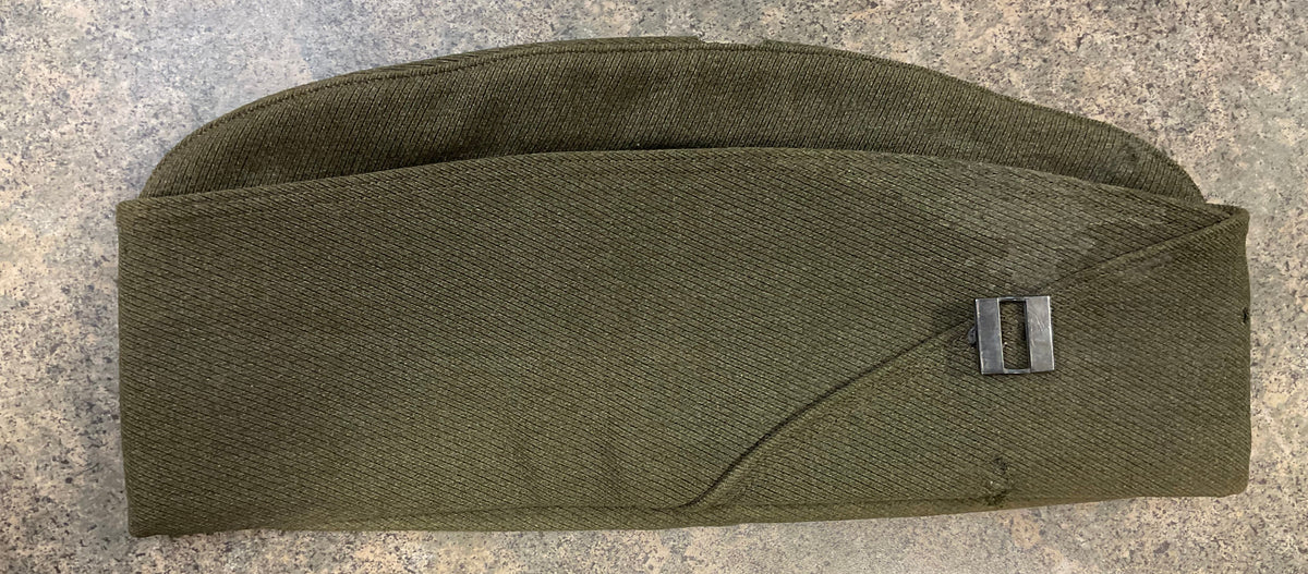 Vintage USMC Garrison Cap w/ Insignia