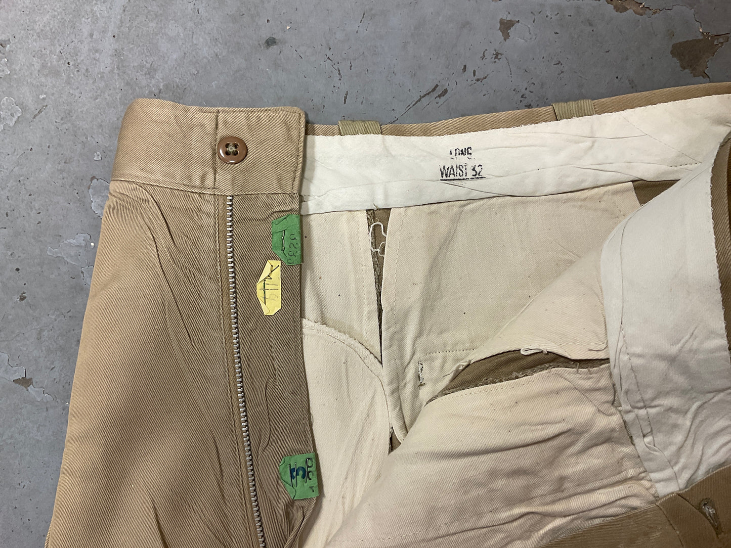 Vintage Twill Khaki Shorts